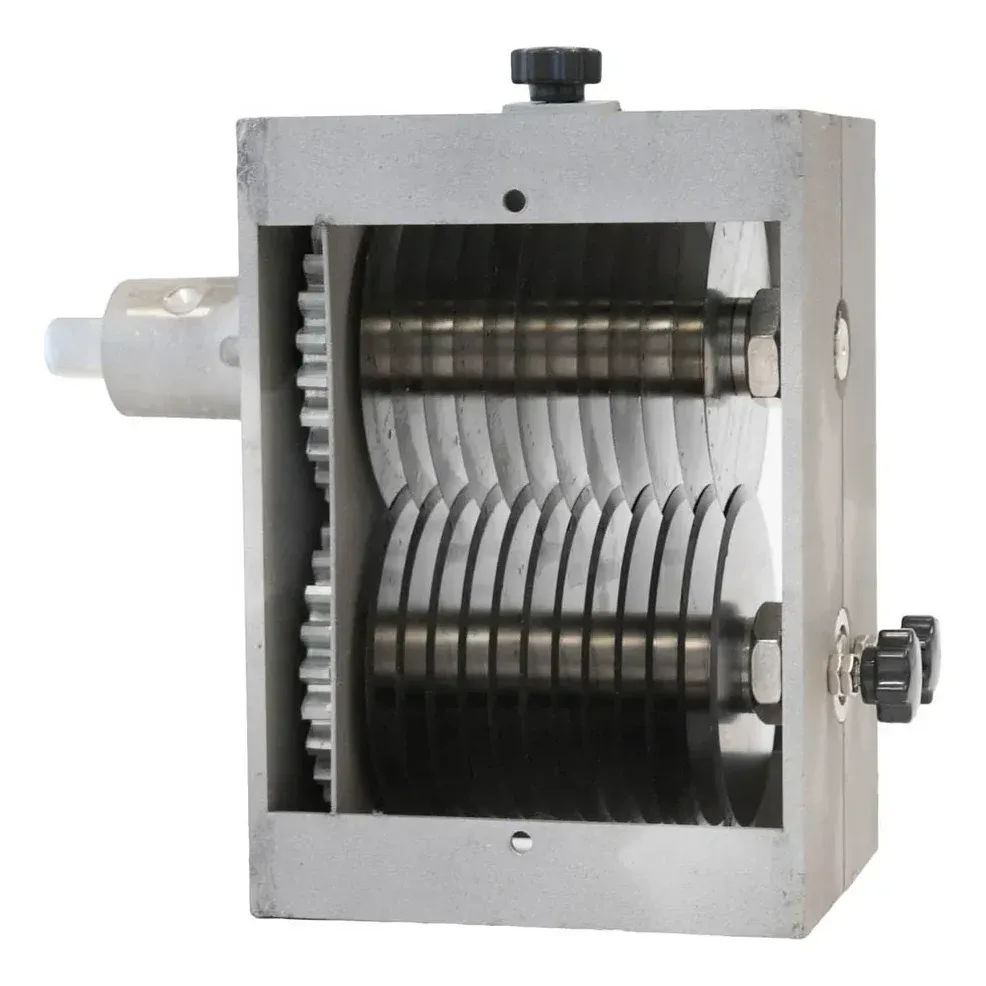 American Eagle AE-MC12NH-3/16 Meat Cutter Attachment Head, produces 3/16″ strips 4