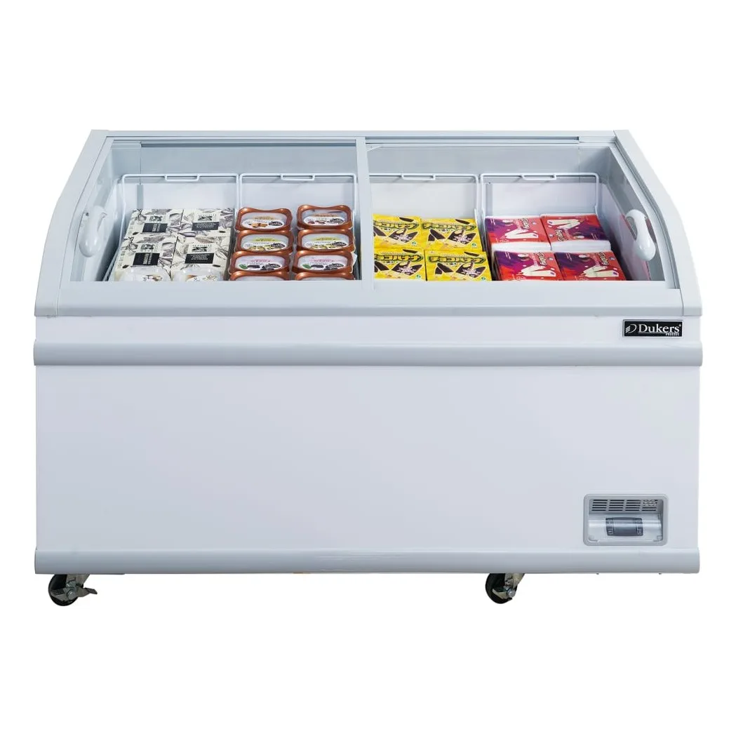 Dukers WD-500Y 56 5/8" Mobile Chest Freezer w/ (4) Baskets - White, 115v