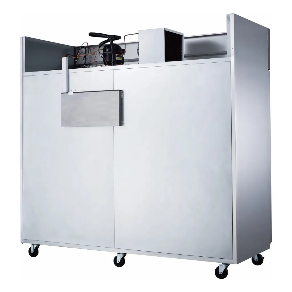Dukers D83AF 82 5/8" Three Section Reach In Freezer, (3) Left/Right Hinge Solid Doors, 115v