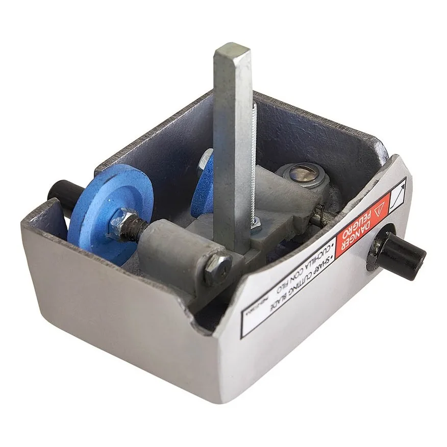 Pro-Cut KDS-12 Manual Feed Meat Slicer with 12″ Blade, 11/16″ Slice, Belt-Driven 8