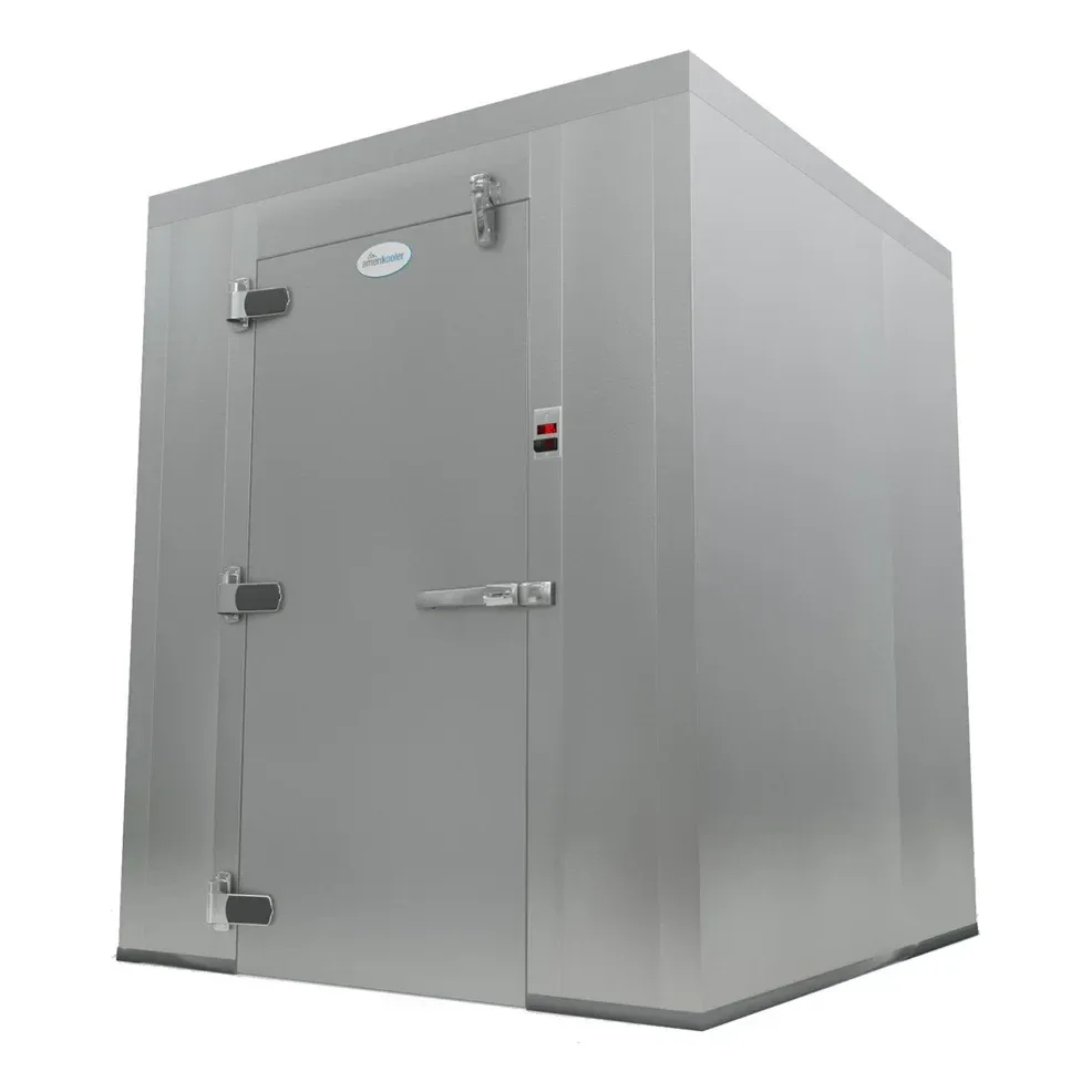 AmeriKooler QC060682**FBRC-448A 6′ x 6′ Indoor Quick Ship Walk-In Cooler with Floor, Remote