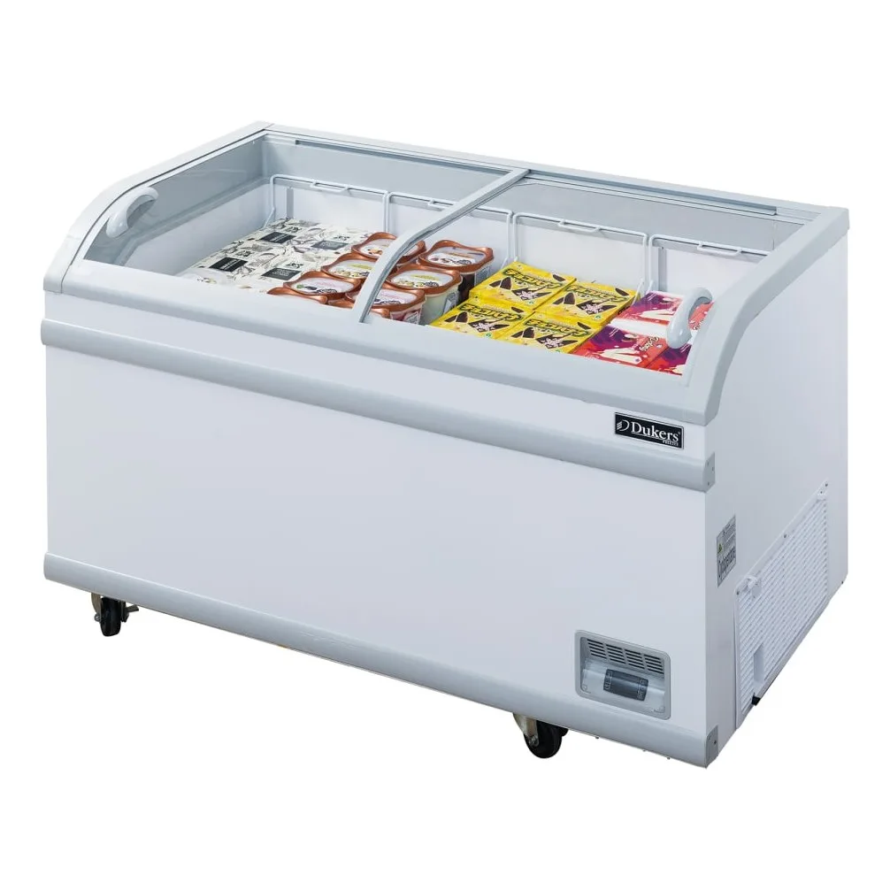Dukers WD-500Y 56 5/8" Mobile Chest Freezer w/ (4) Baskets - White, 115v
