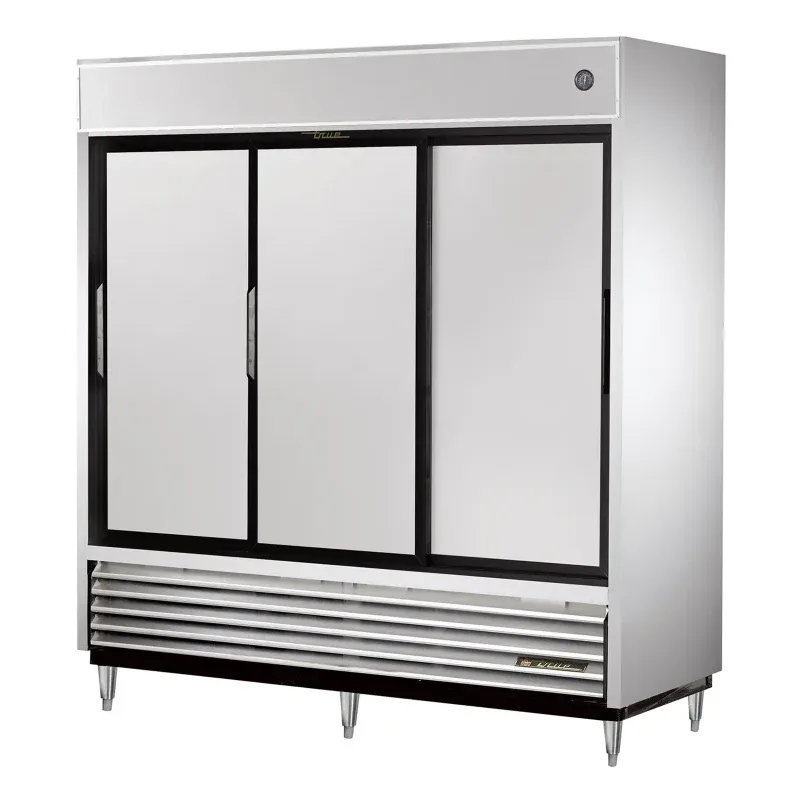 True TSD-69-HC 78 1/8″ Three Section Reach In Refrigerator, (3) Sliding Solid Doors, 115v